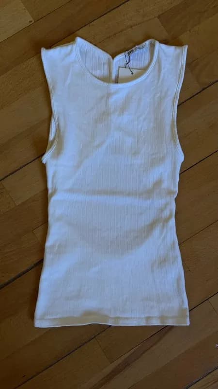 Лонгслив и майка Zara — Тбилиси — 20 ₾