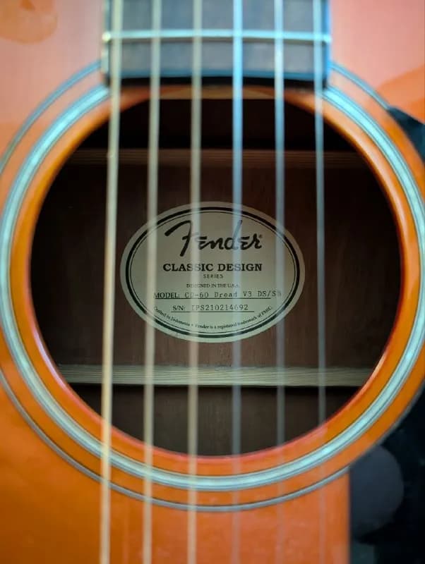 1. Гитару Fender cd-60 dread V3 DS/SB. Состояние отличное (струны новые, каподастр в комплекте) — 60 — Батуми — 600 ₾