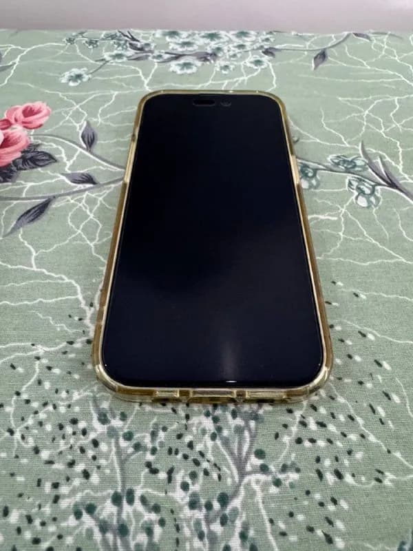 iPhone 14 Pro — Батуми — 1 400 ₾