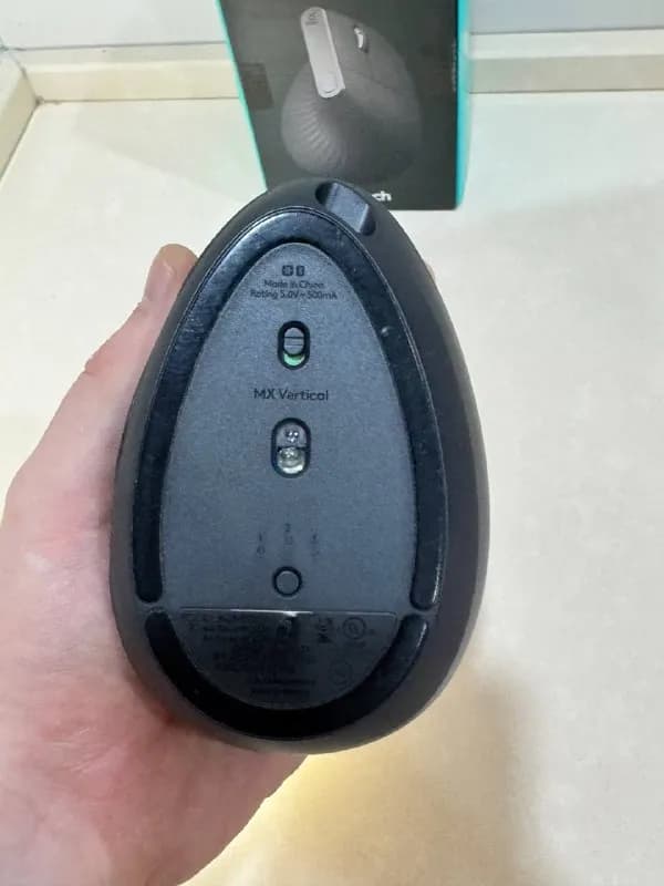 Logitech MX Vertical — Батуми — 120 ₾