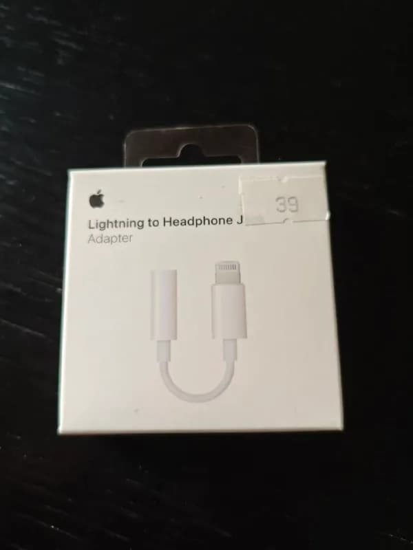 1) Переходник для iPhone для подключения микрофона. — Батуми — 20 ₾